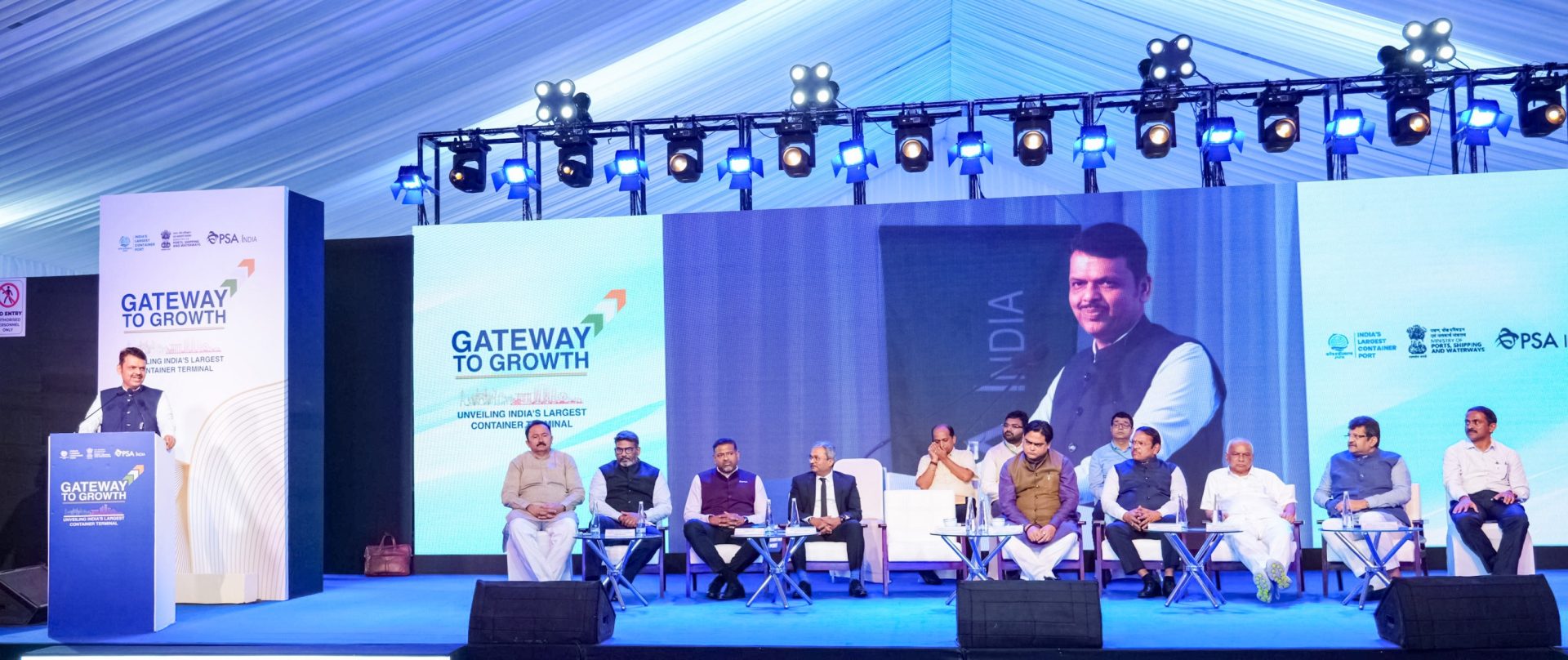 devendra fadnavis
